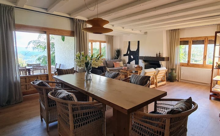 Comedor y salón de Las Picoteras